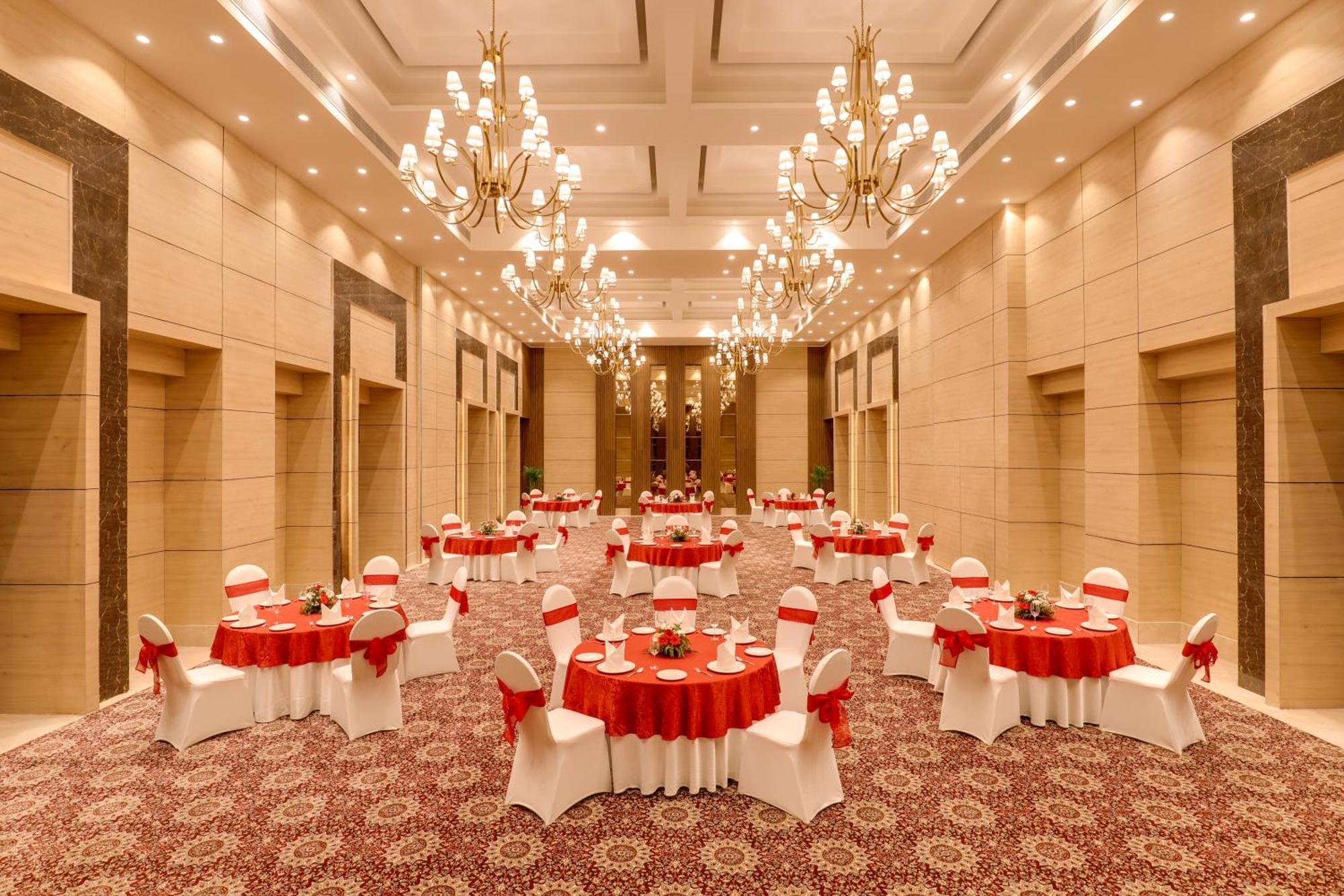Lemon Tree Hotel, Rishīkesh Dış mekan fotoğraf