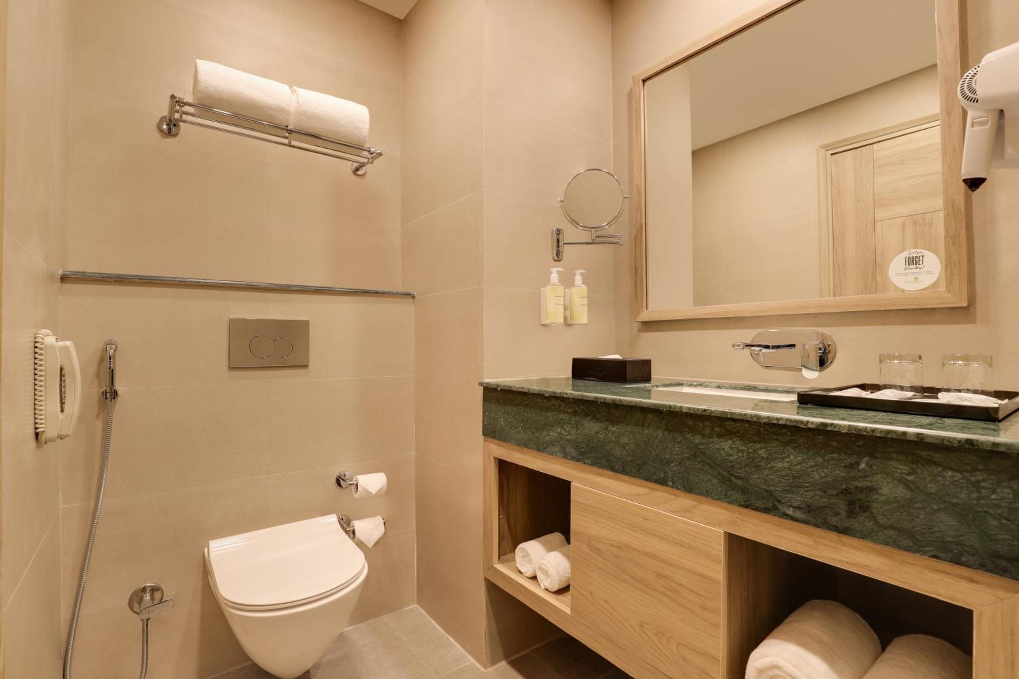 Lemon Tree Hotel, Rishīkesh Dış mekan fotoğraf