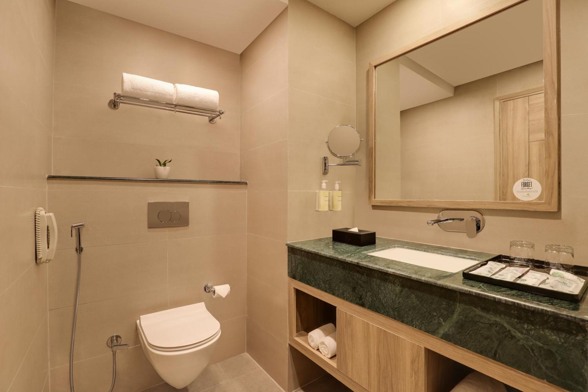 Lemon Tree Hotel, Rishīkesh Dış mekan fotoğraf