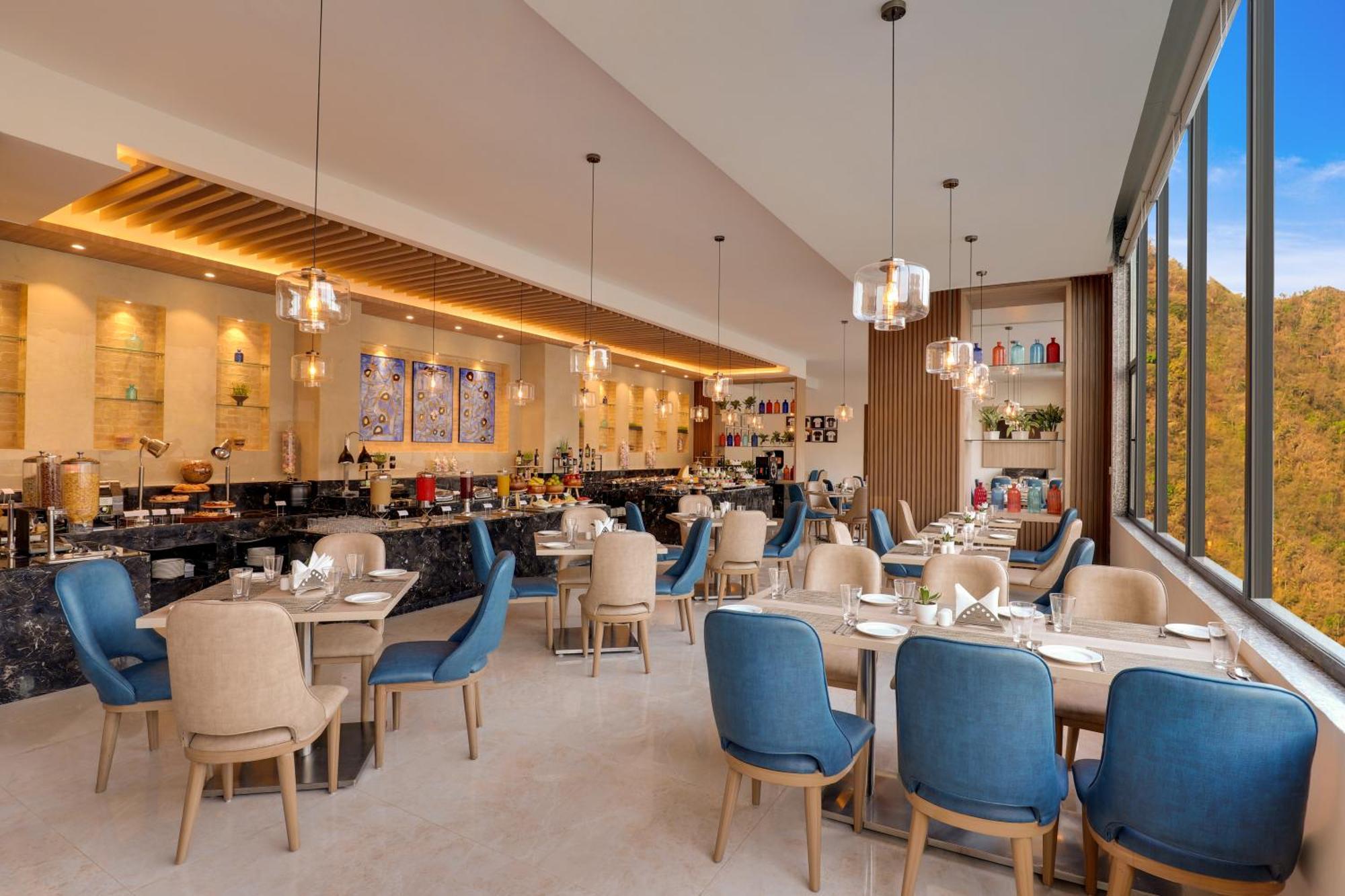 Lemon Tree Hotel, Rishīkesh Dış mekan fotoğraf